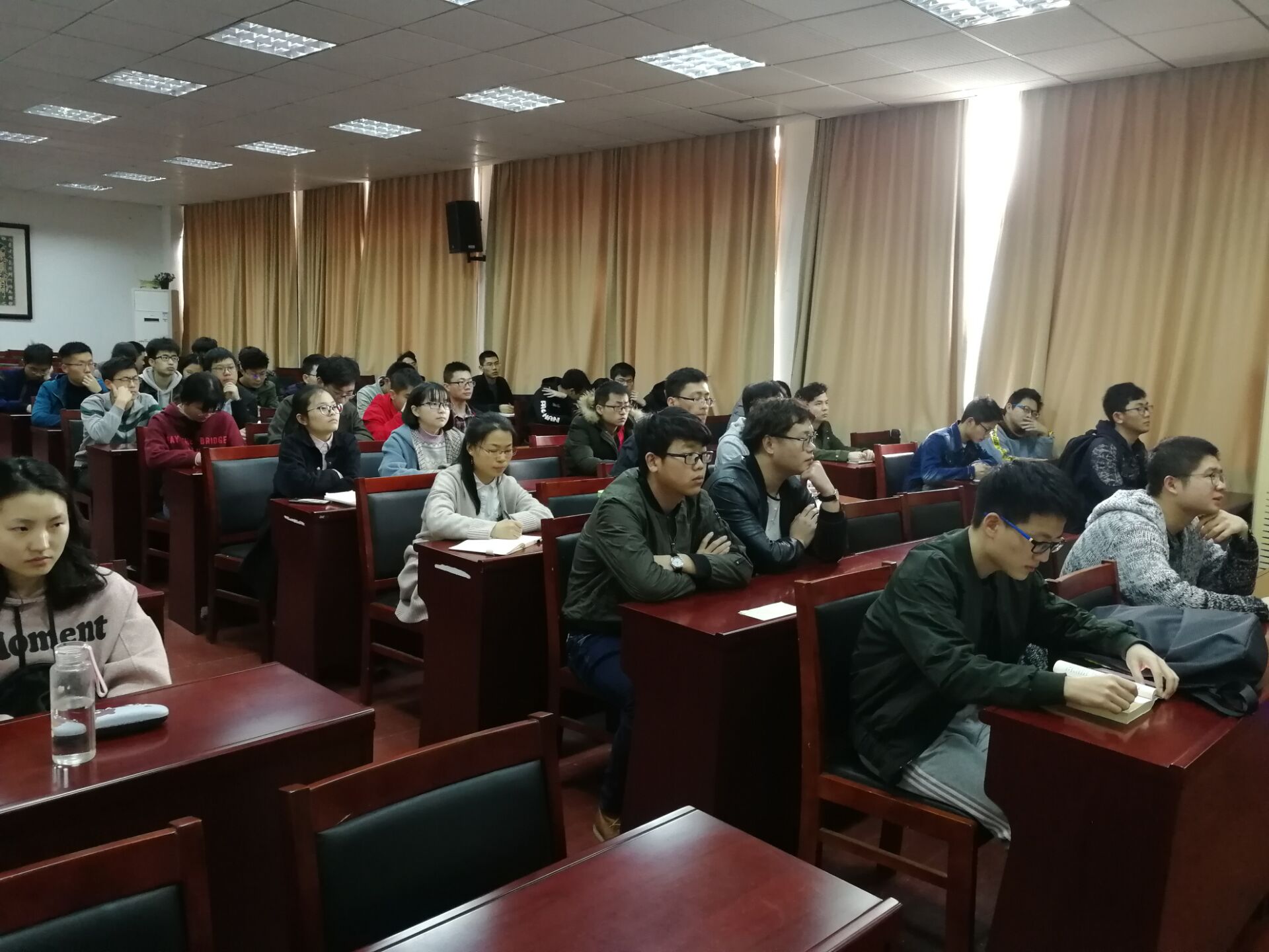 1552902772119834.jpg OHJVP8N6P}J7M10ADBW$NC8.jpg